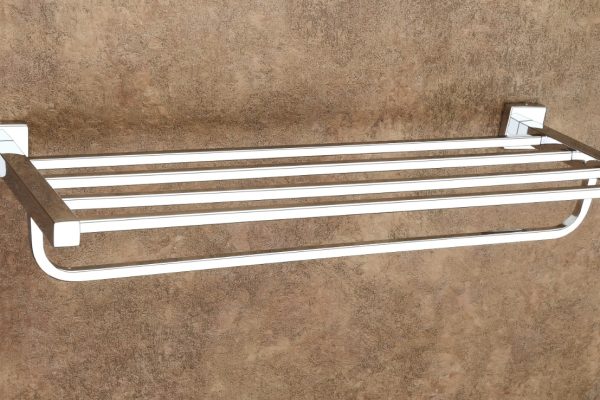 AN-01 Towel Rack (18'24')